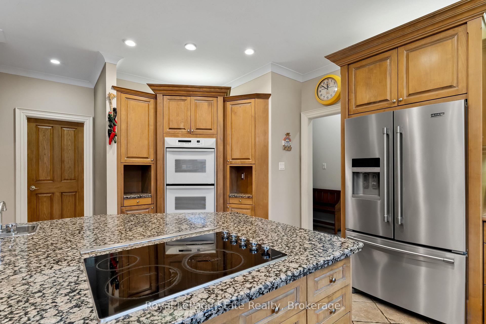 Photo 20 of 48 Tuscani Drive, Hamilton, Winona — HOMEH