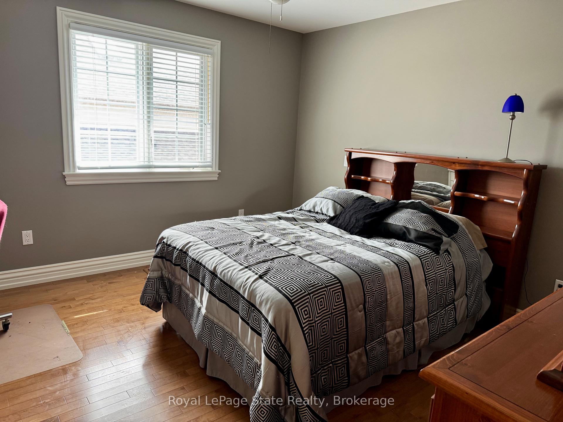 Photo 35 of 48 Tuscani Drive, Hamilton, Winona — HOMEH