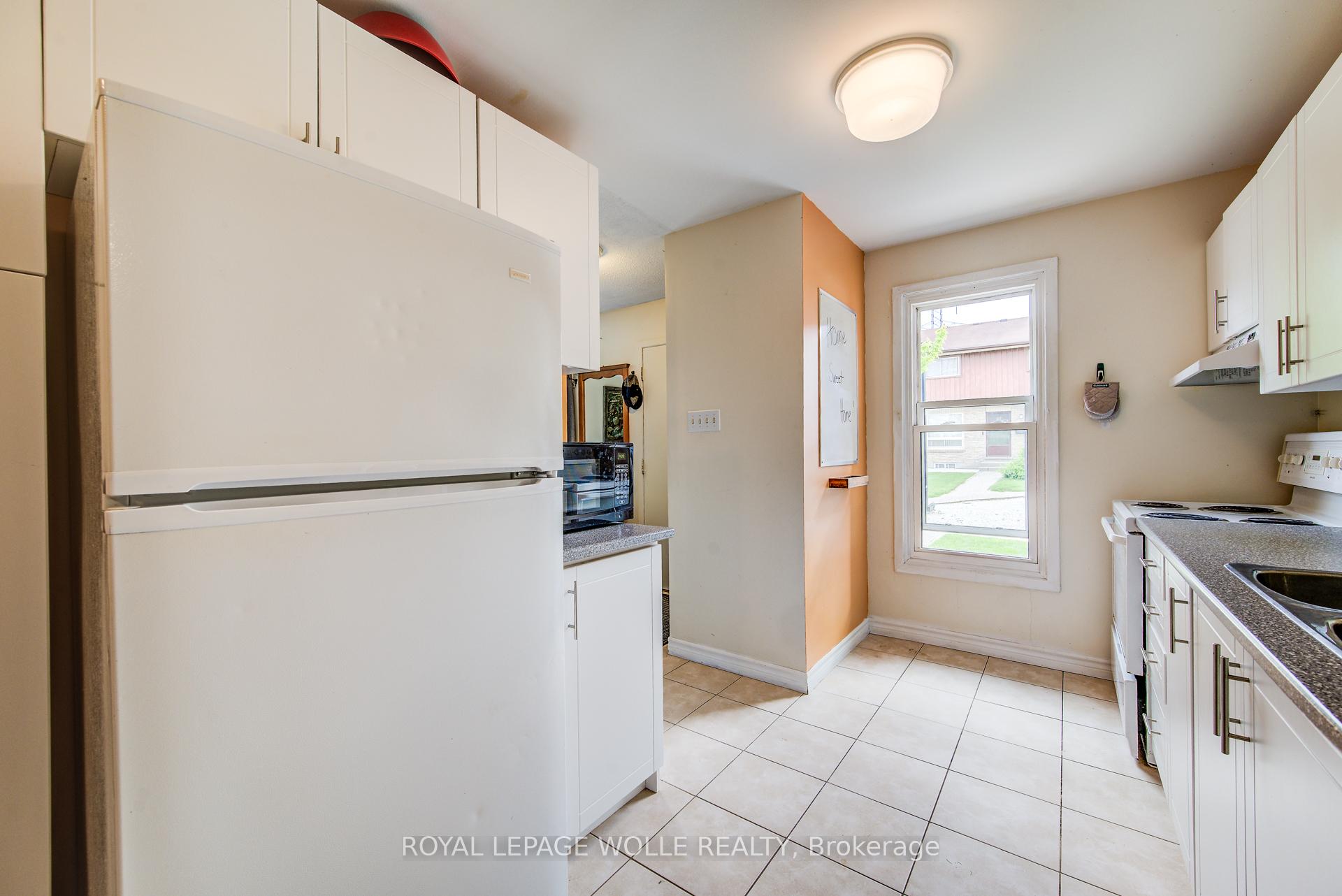 Photo 15 of Unit 2, 249 Cedarbrae Avenue, Waterloo — HOMEH