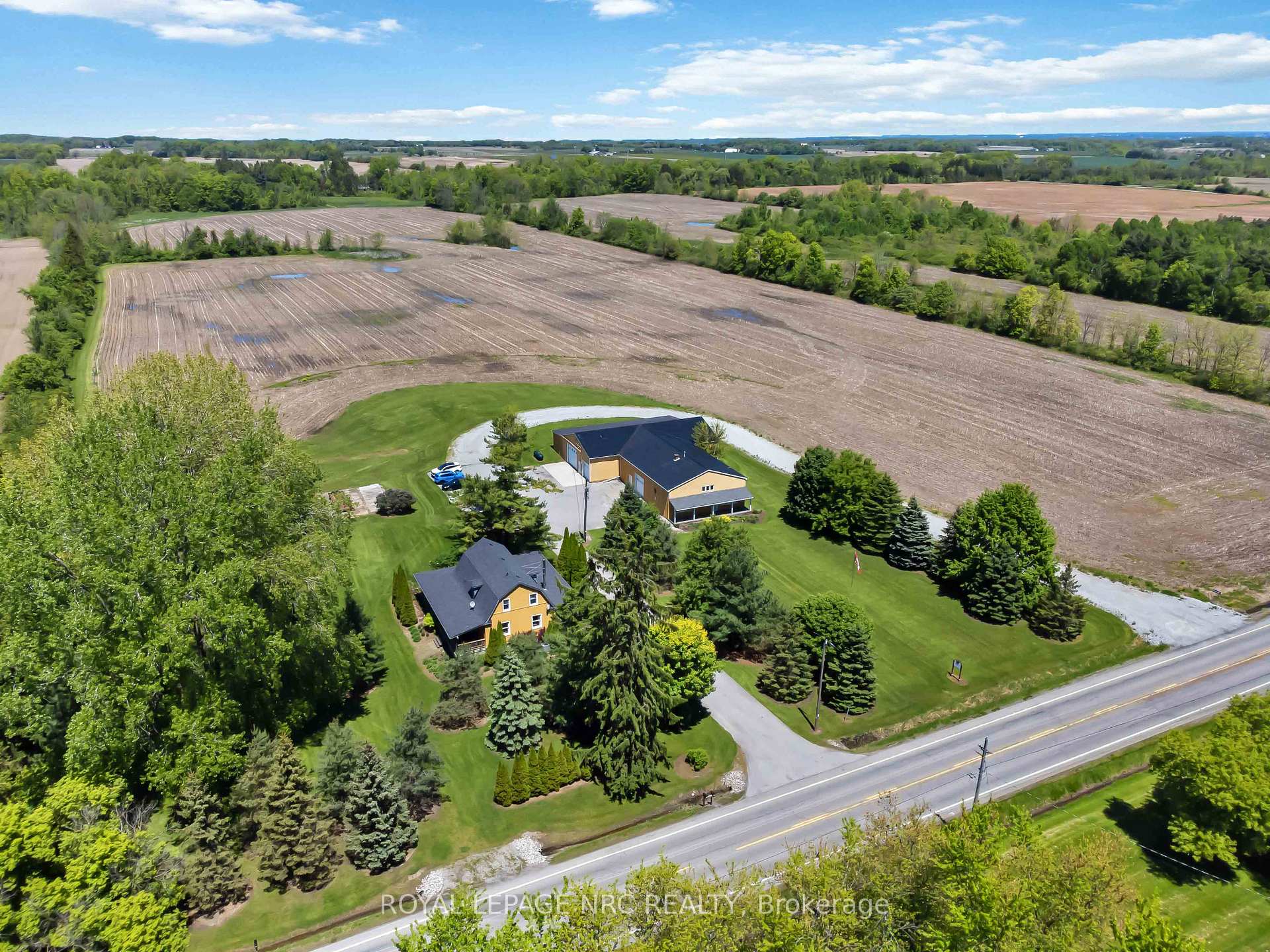 Photo 87 of 991 Twenty Road, Pelham, North Pelham — HOMEH