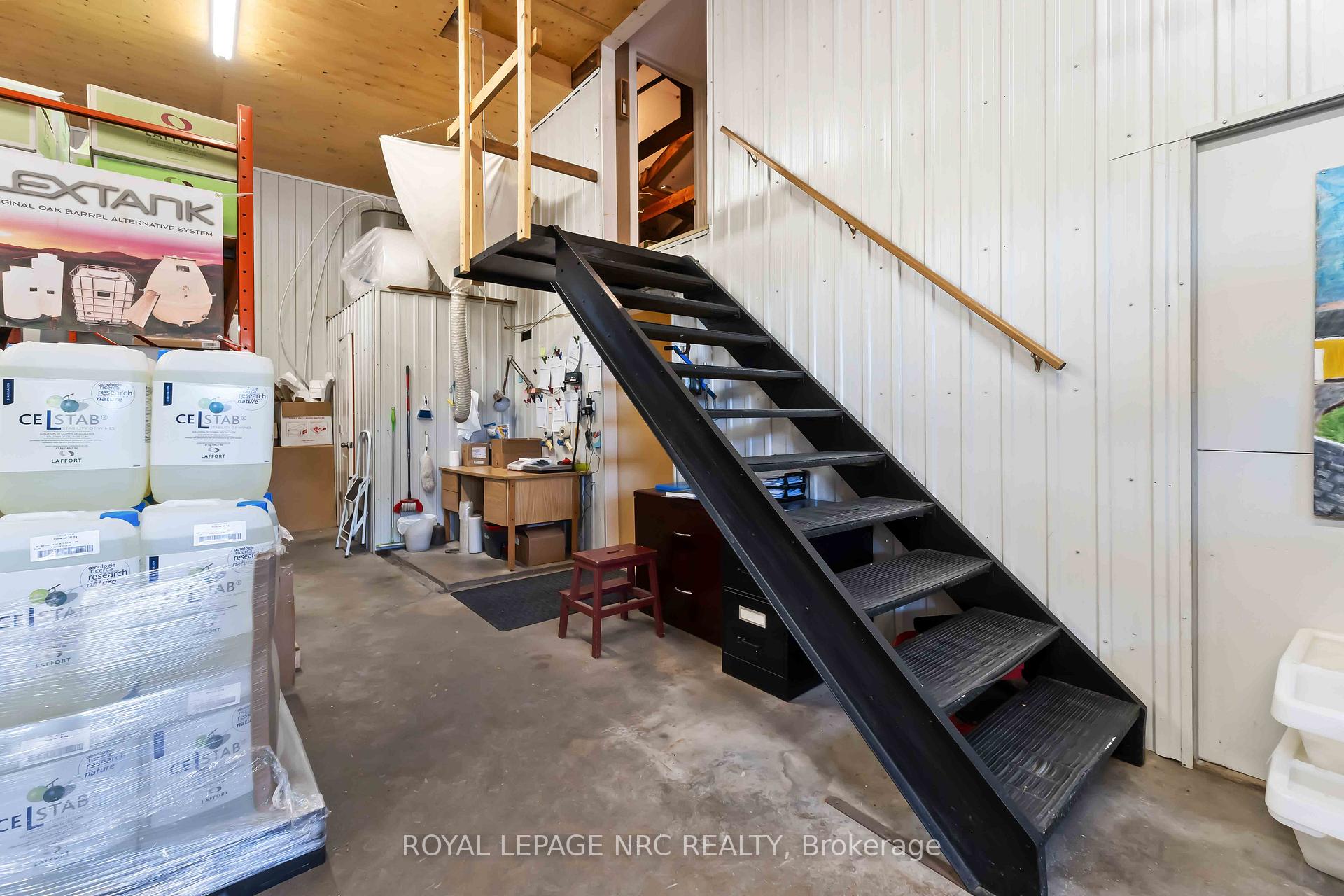 Photo 89 of 991 Twenty Road, Pelham, North Pelham — HOMEH