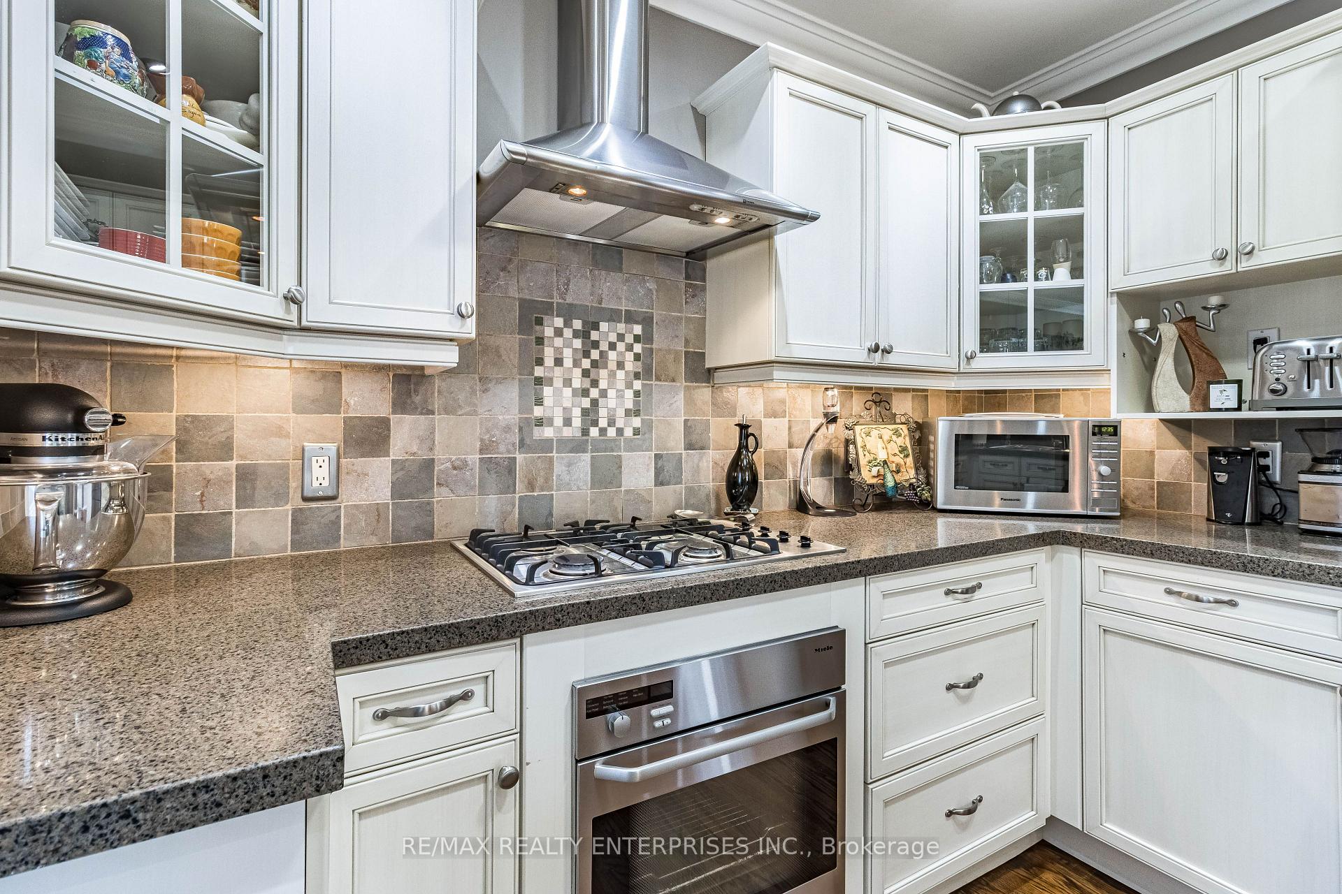 Photo 10 of 342 Martin Street, Milton, Milton North — HOMEH