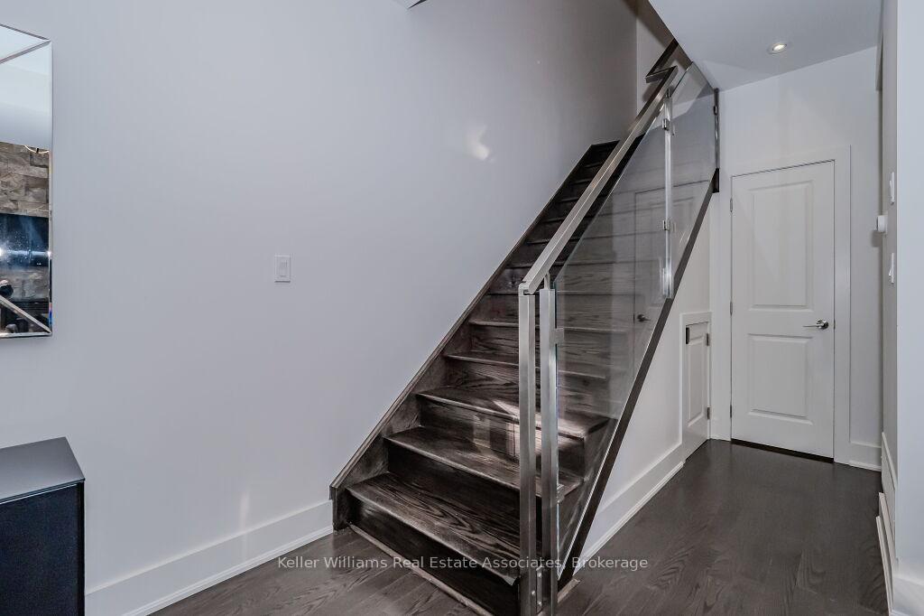 Photo 10 of 48 Carrick Trail, Gravenhurst, Muskoka (S) — HOMEH