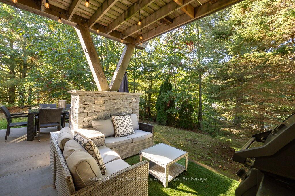 Photo 20 of 48 Carrick Trail, Gravenhurst, Muskoka (S) — HOMEH