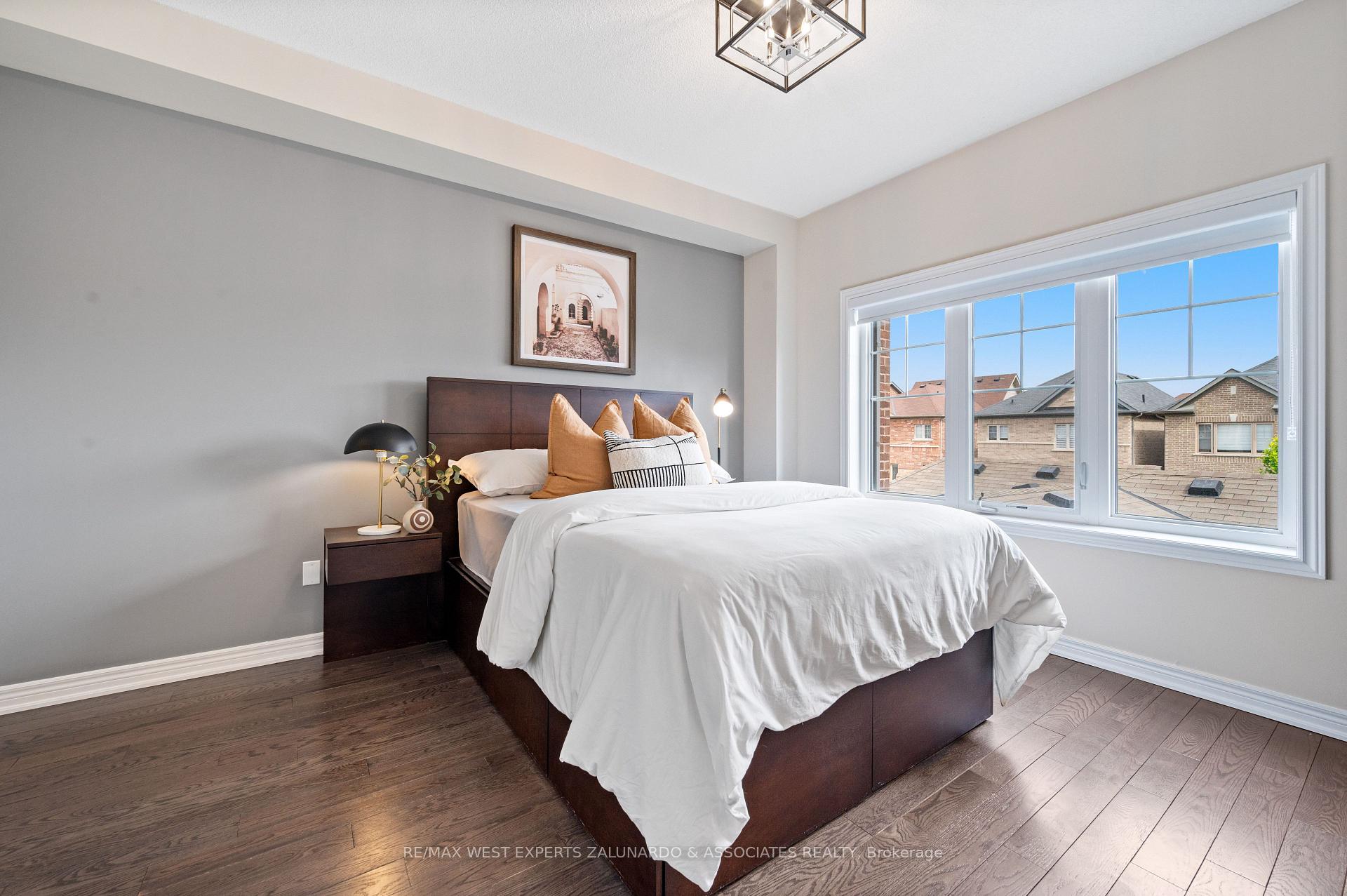 Photo 62 of 51 East's Corners Boulevard, Vaughan, Kleinburg — HOMEH