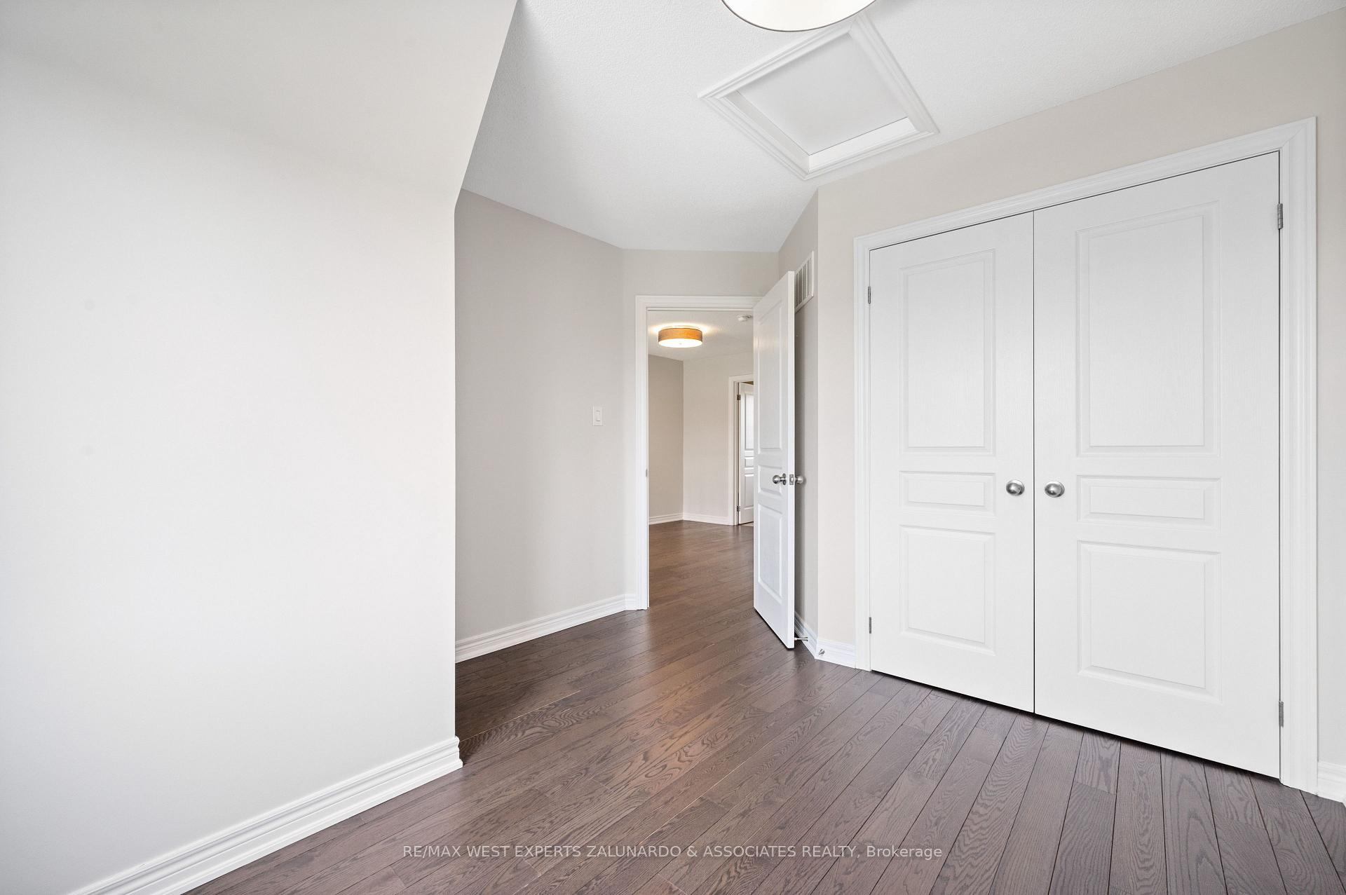 Photo 68 of 51 East's Corners Boulevard, Vaughan, Kleinburg — HOMEH