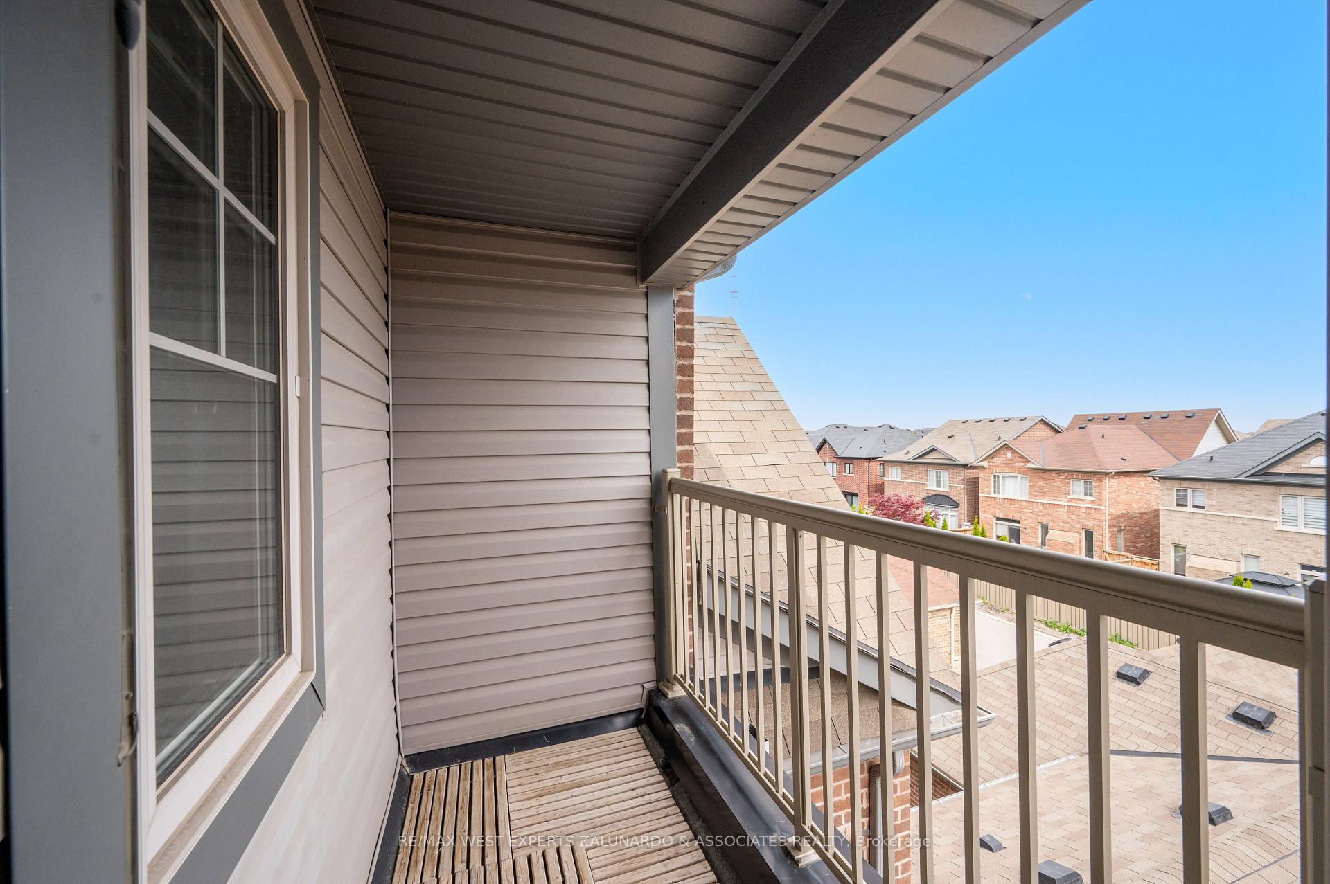 Photo 72 of 51 East's Corners Boulevard, Vaughan, Kleinburg — HOMEH