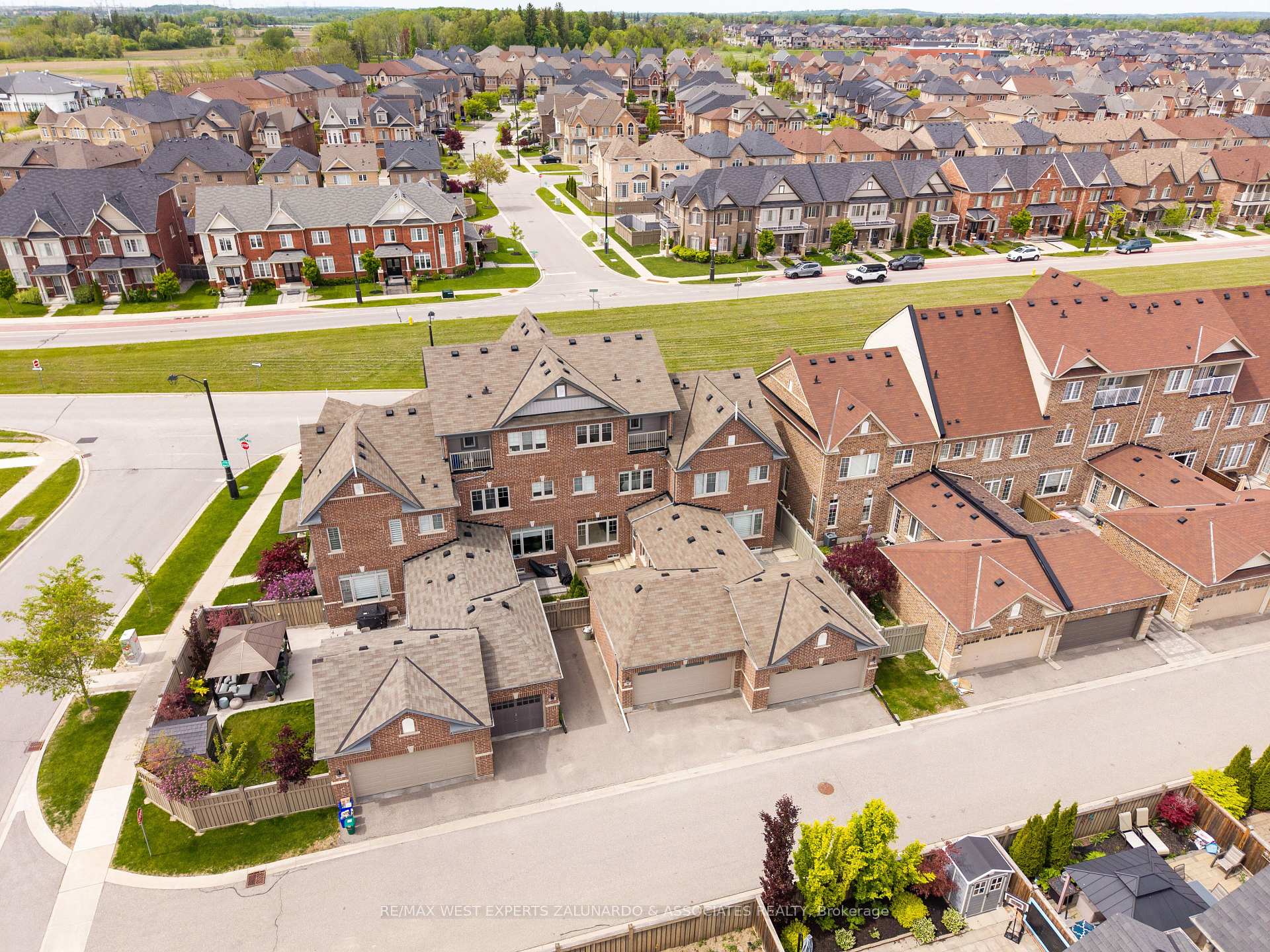 Photo 81 of 51 East's Corners Boulevard, Vaughan, Kleinburg — HOMEH