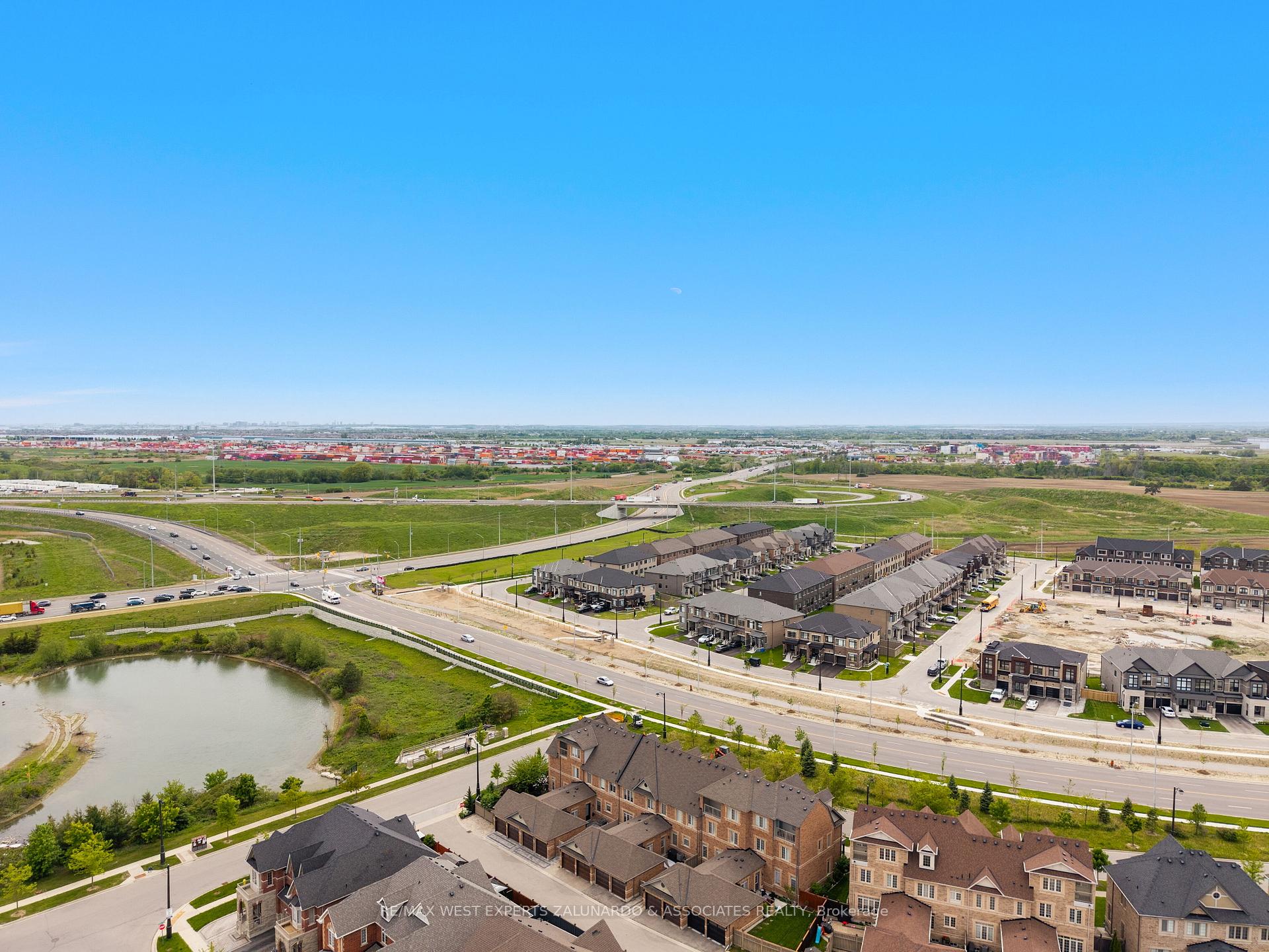 Photo 84 of 51 East's Corners Boulevard, Vaughan, Kleinburg — HOMEH