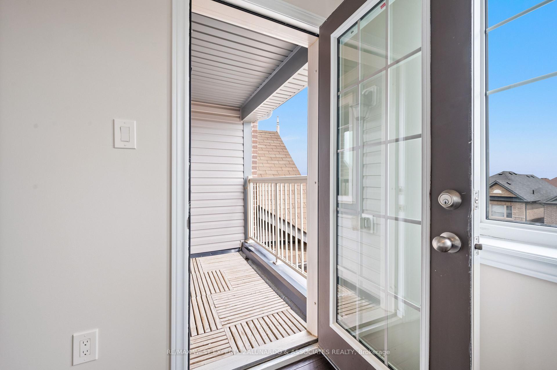 Photo 51 of 51 East's Corners Boulevard, Vaughan, Kleinburg — HOMEH