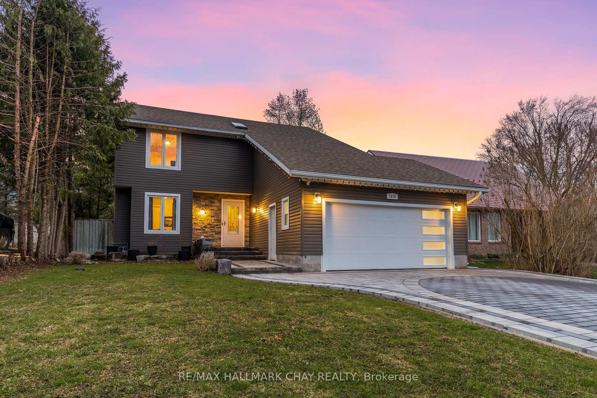 Photo 2 of 1078 Elm Road, Innisfil, Rural Innisfil — HOMEH