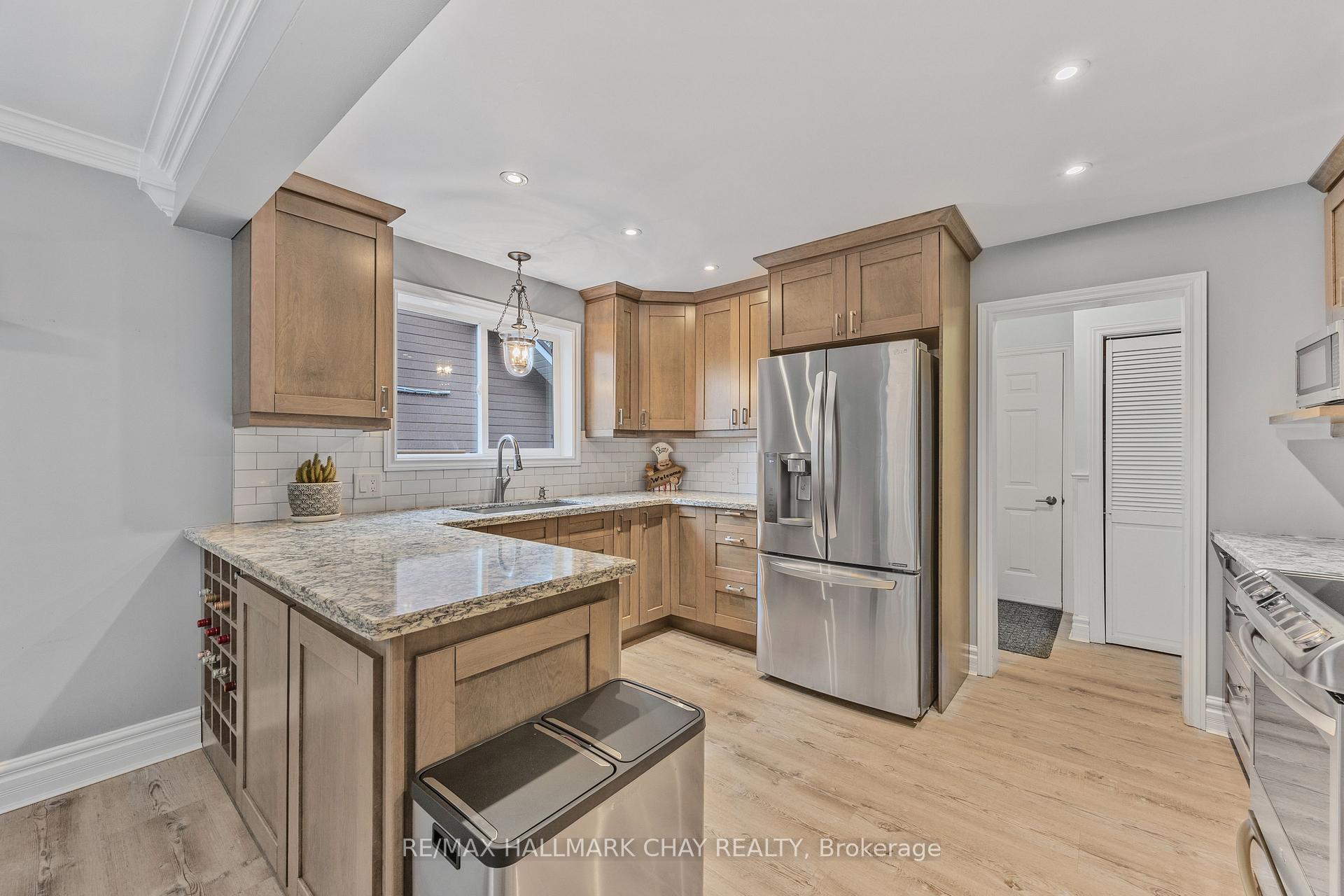 Photo 17 of 1078 Elm Road, Innisfil, Rural Innisfil — HOMEH