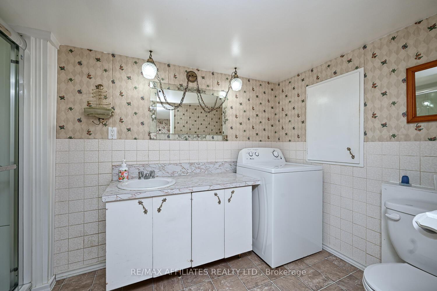 Photo 19 of 5 Strathcona Street, Smiths Falls — HOMEH