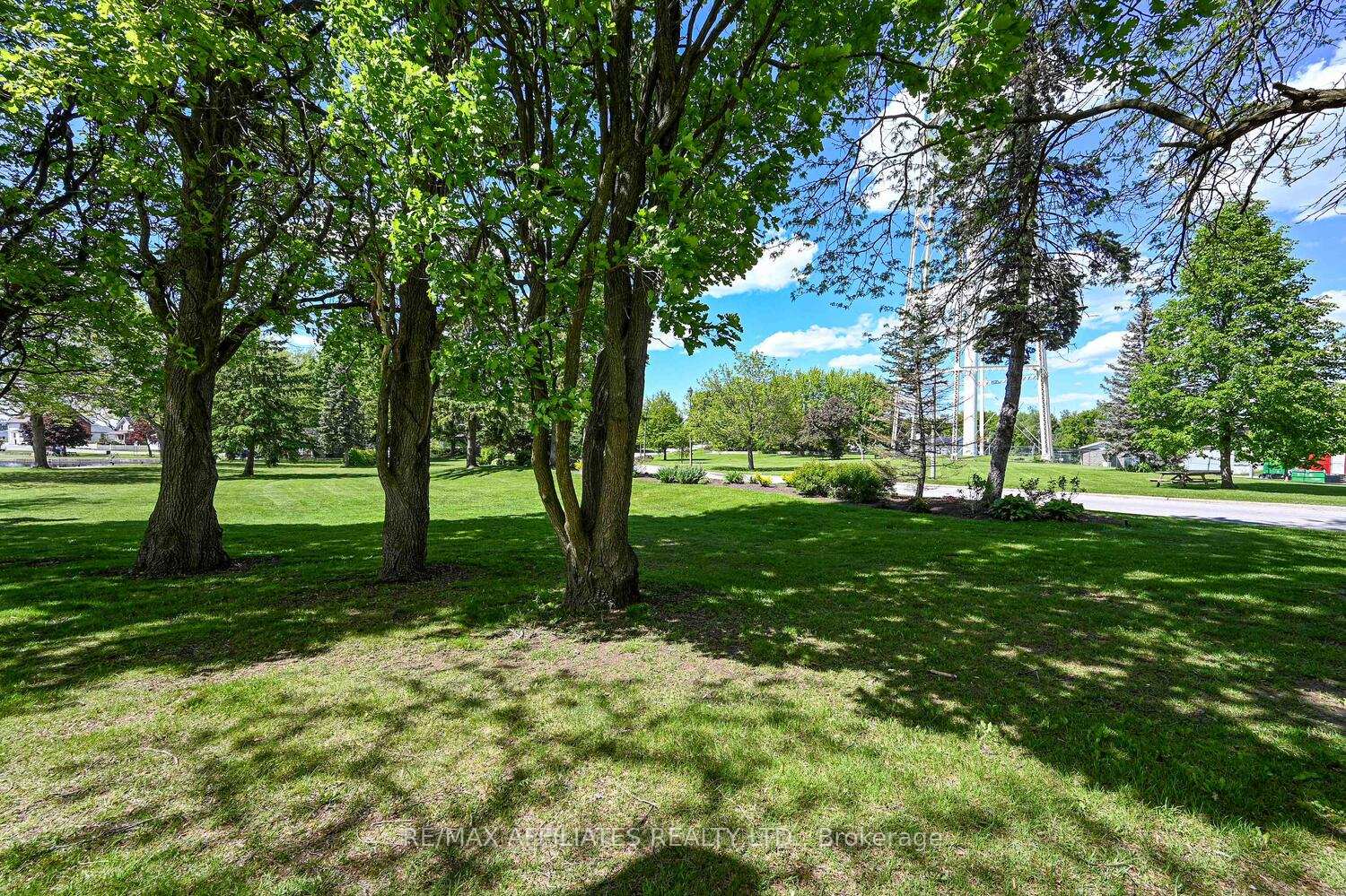 Photo 44 of 5 Strathcona Street, Smiths Falls — HOMEH