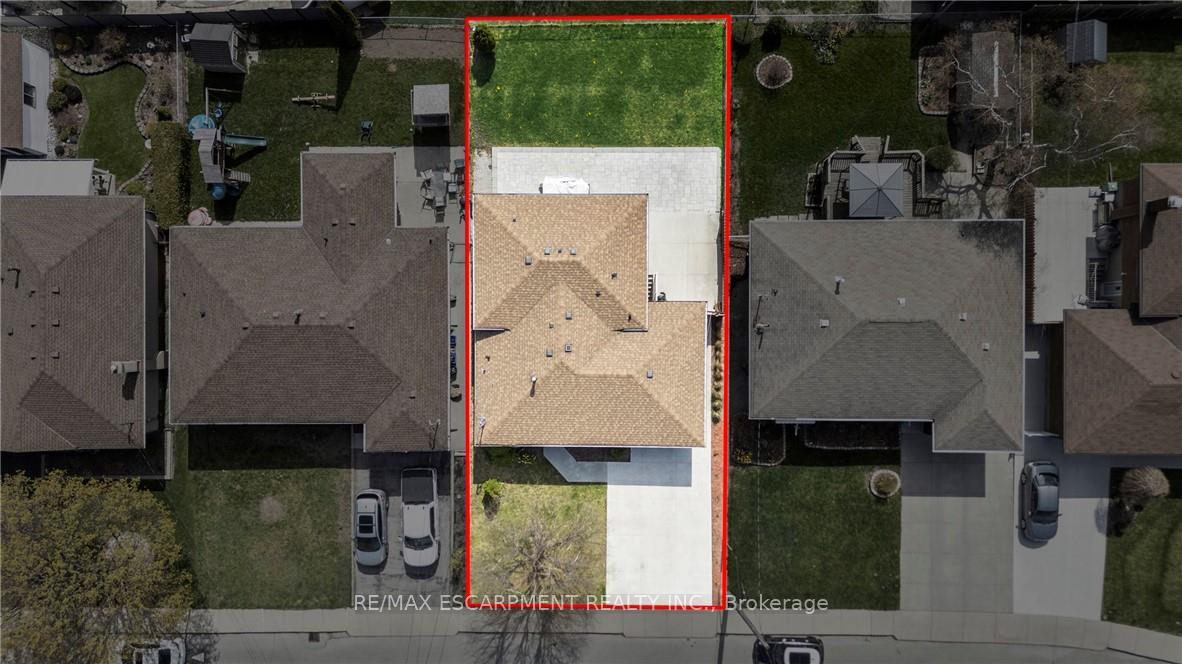Photo 33 of 51 Moxley Drive, Hamilton, Lisgar — HOMEH