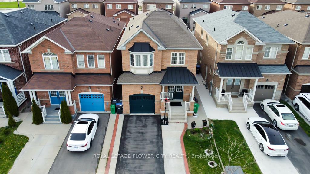 Front of 8 Washburn Road