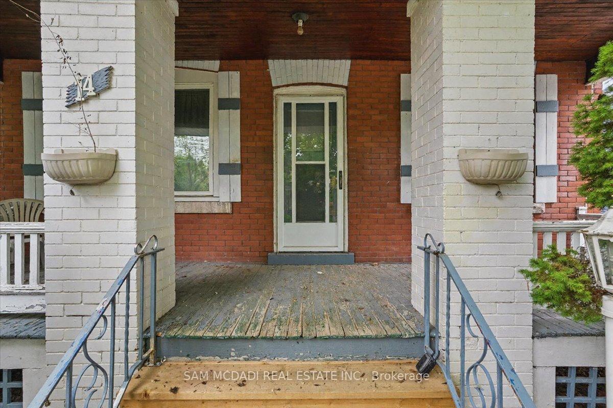 Photo 8 of 14 Kidd Avenue, Grimsby, Grimsby West — HOMEH
