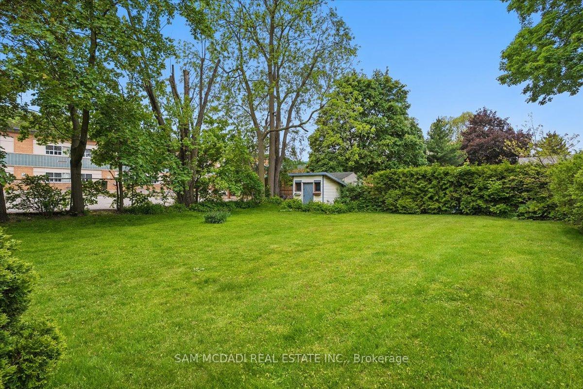 Photo 16 of 14 Kidd Avenue, Grimsby, Grimsby West — HOMEH