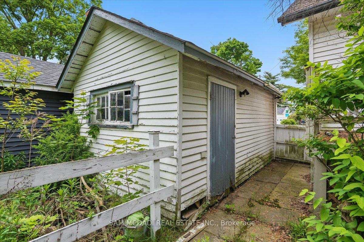 Photo 17 of 14 Kidd Avenue, Grimsby, Grimsby West — HOMEH