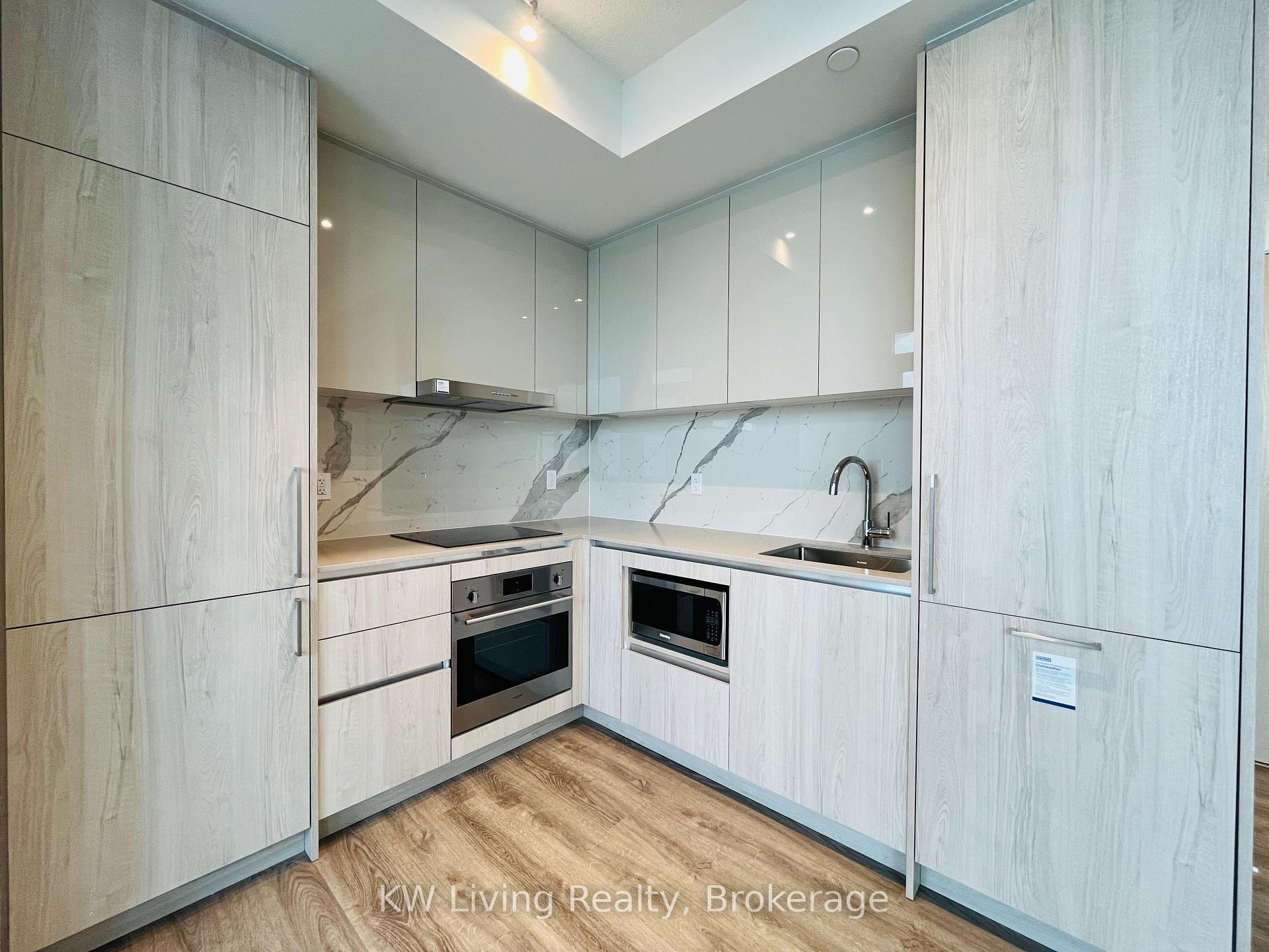 Photo 2 of Unit 4612, 195 Commerce Street, Vaughan, Vaughan Corporate Centre — HOMEH