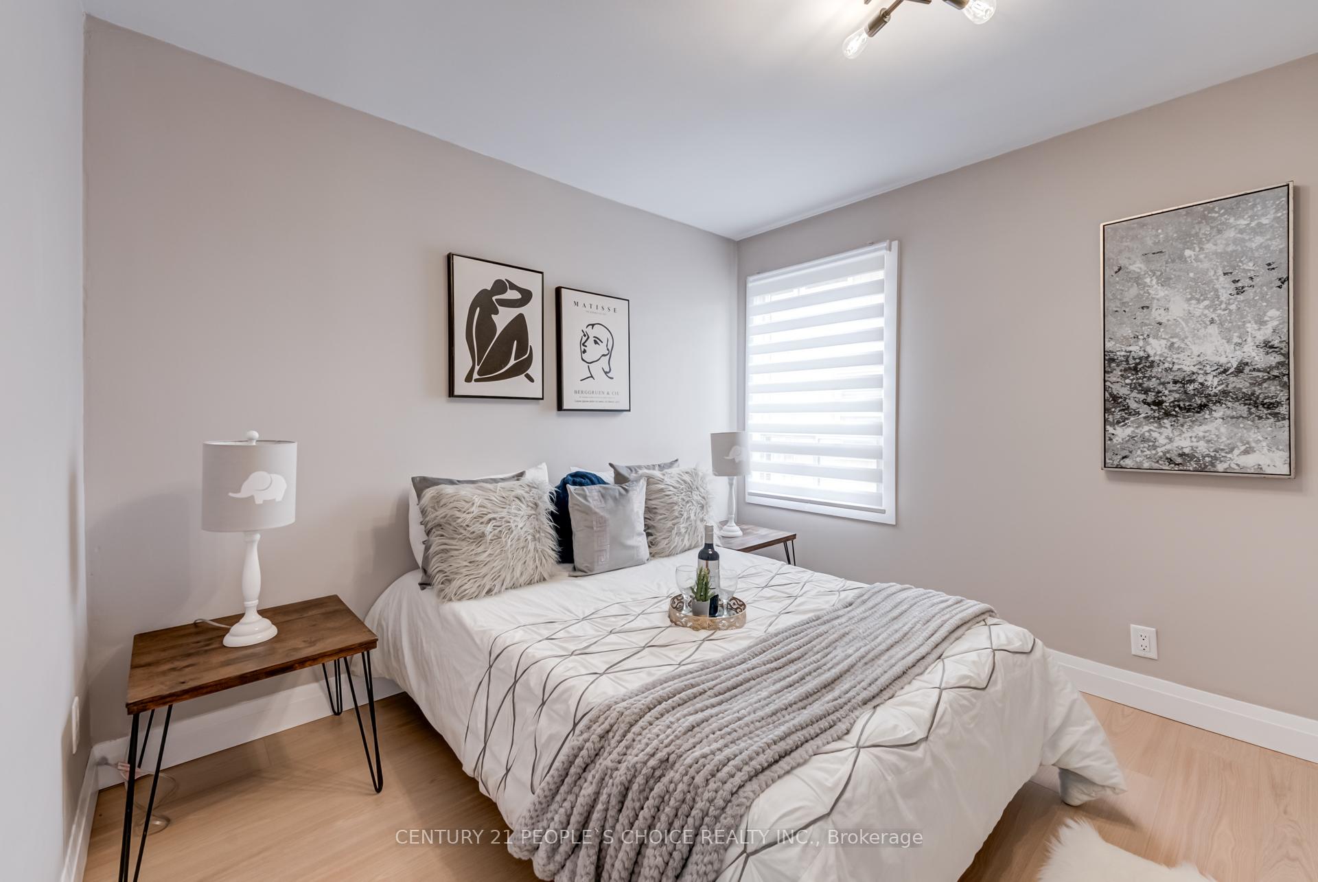 Photo 13 of 13 Tudor Avenue, Ajax, Central — HOMEH