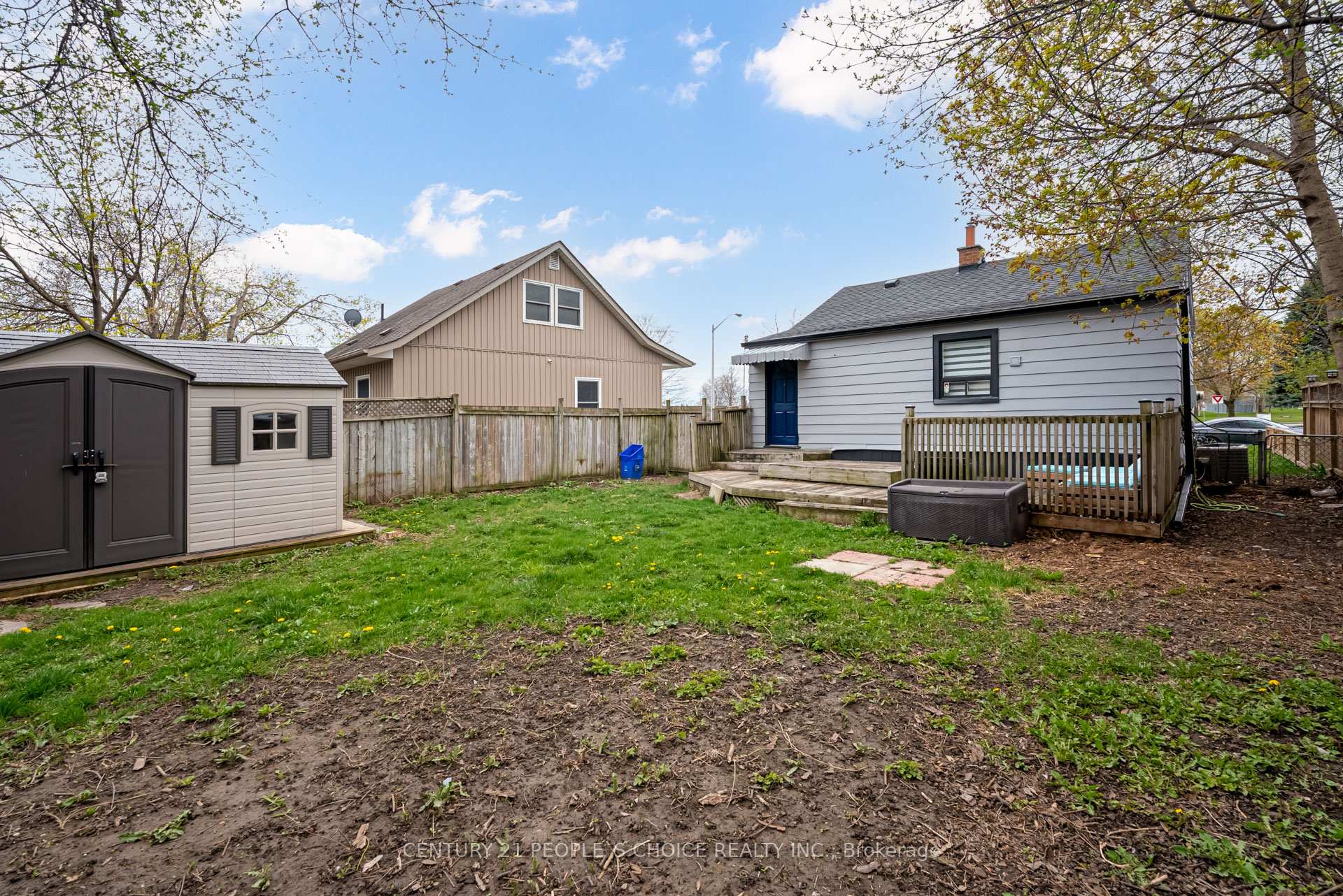 Photo 23 of 13 Tudor Avenue, Ajax, Central — HOMEH