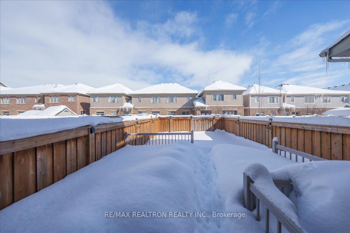 Photo 16 of 77 Gallagher Crescent, New Tecumseth, Alliston — HOMEH