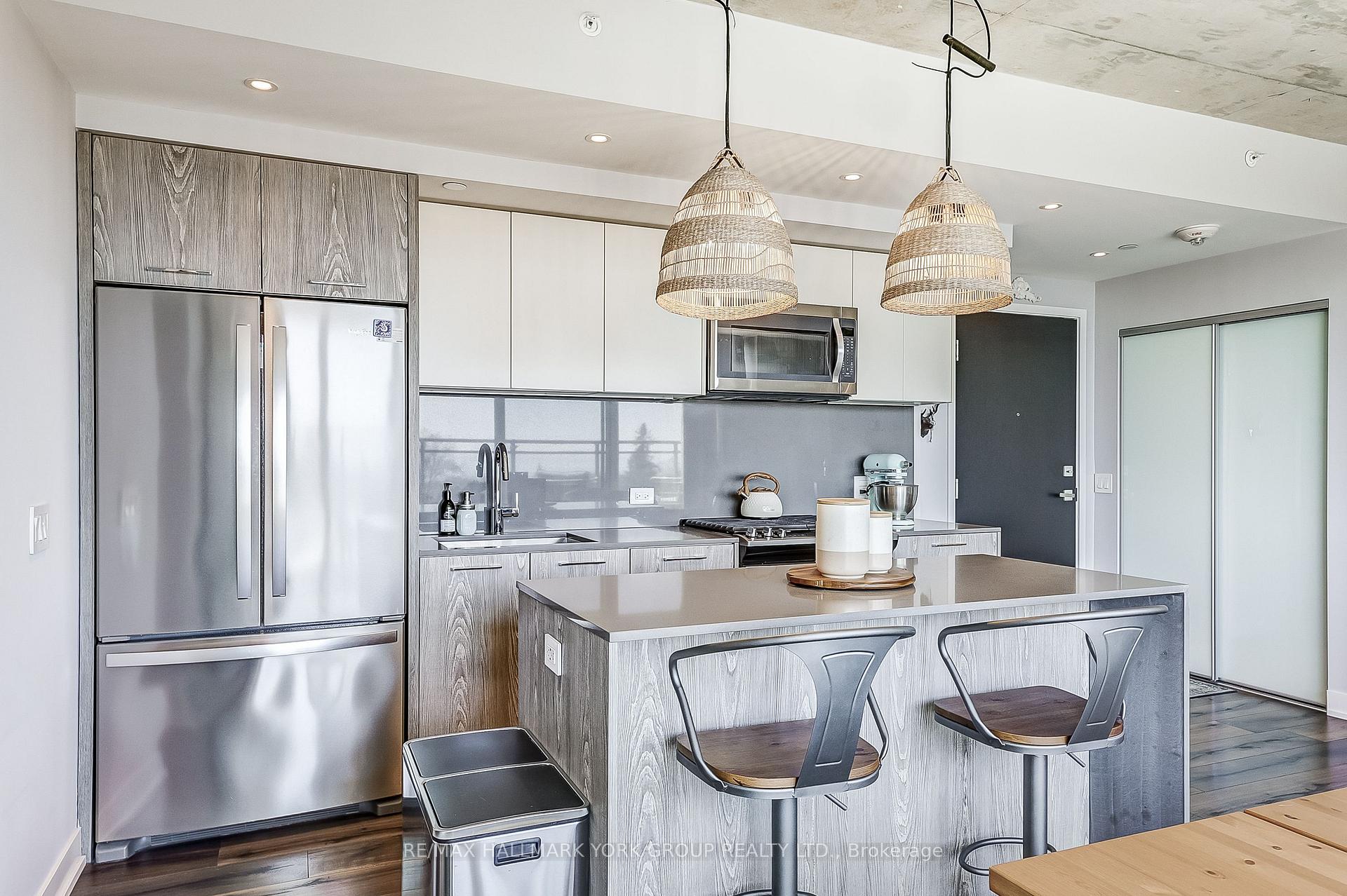 Photo 7 of Unit 601, 665 Kingston Road, Toronto, The Beaches — HOMEH