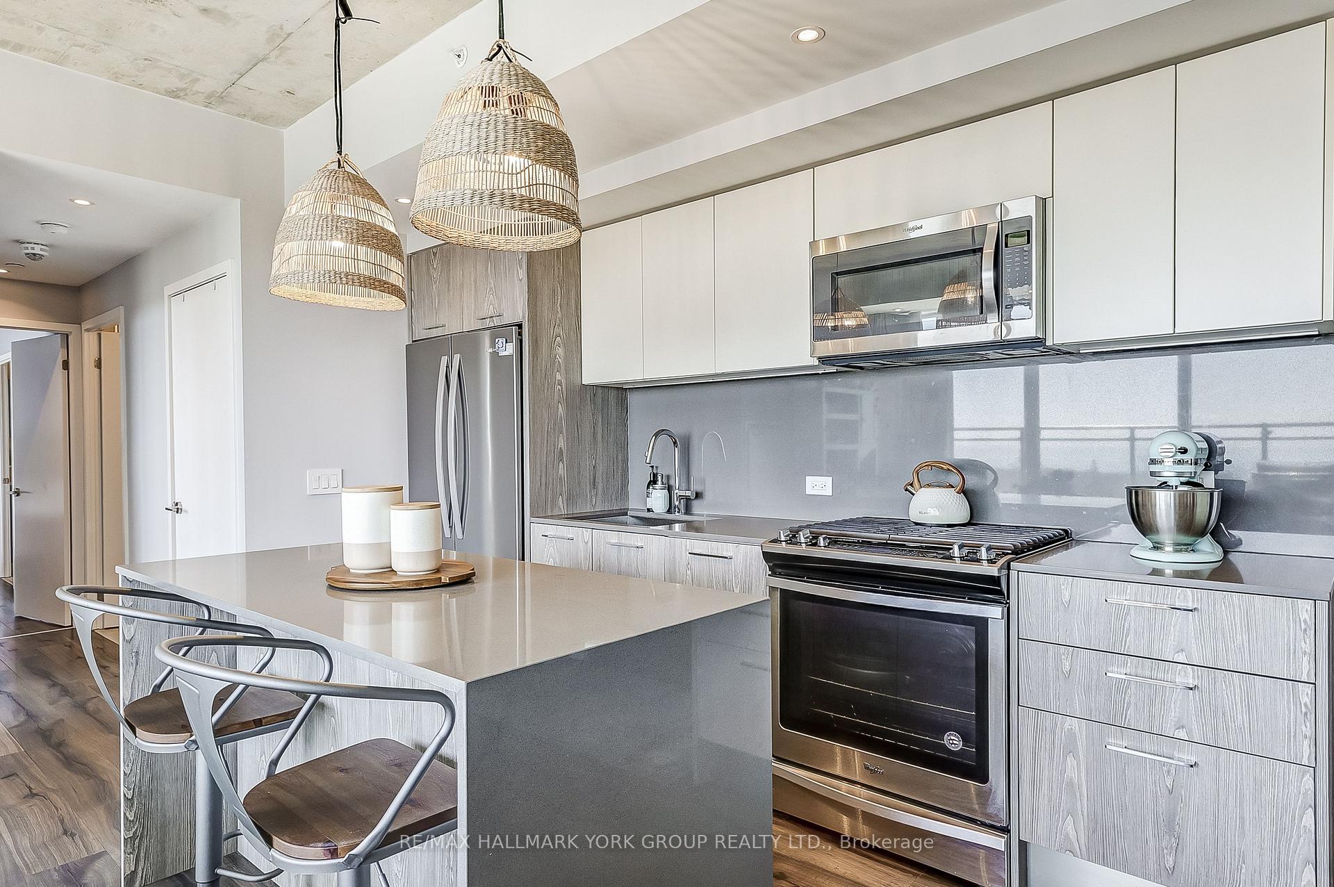Photo 8 of Unit 601, 665 Kingston Road, Toronto, The Beaches — HOMEH