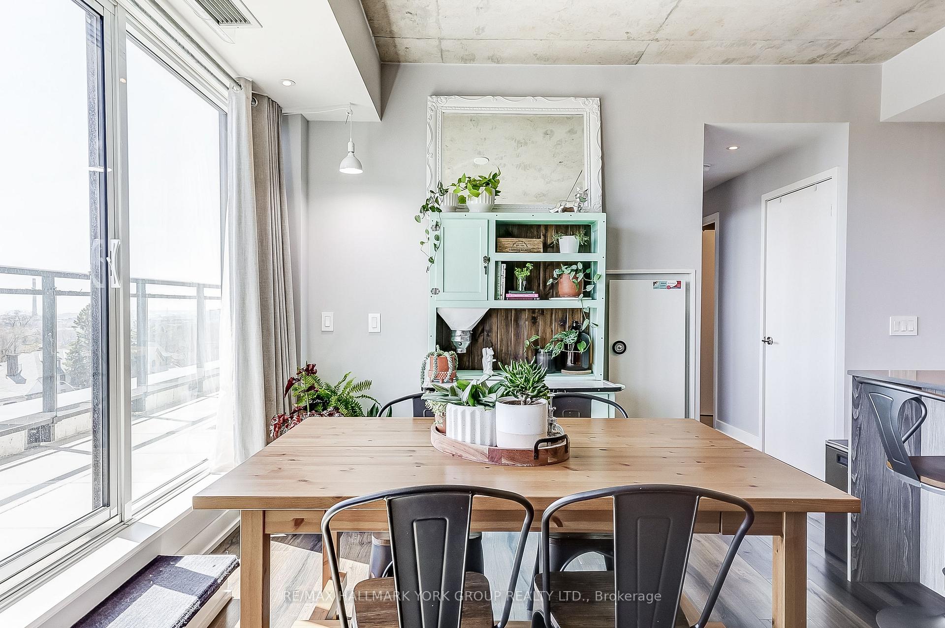 Photo 9 of Unit 601, 665 Kingston Road, Toronto, The Beaches — HOMEH