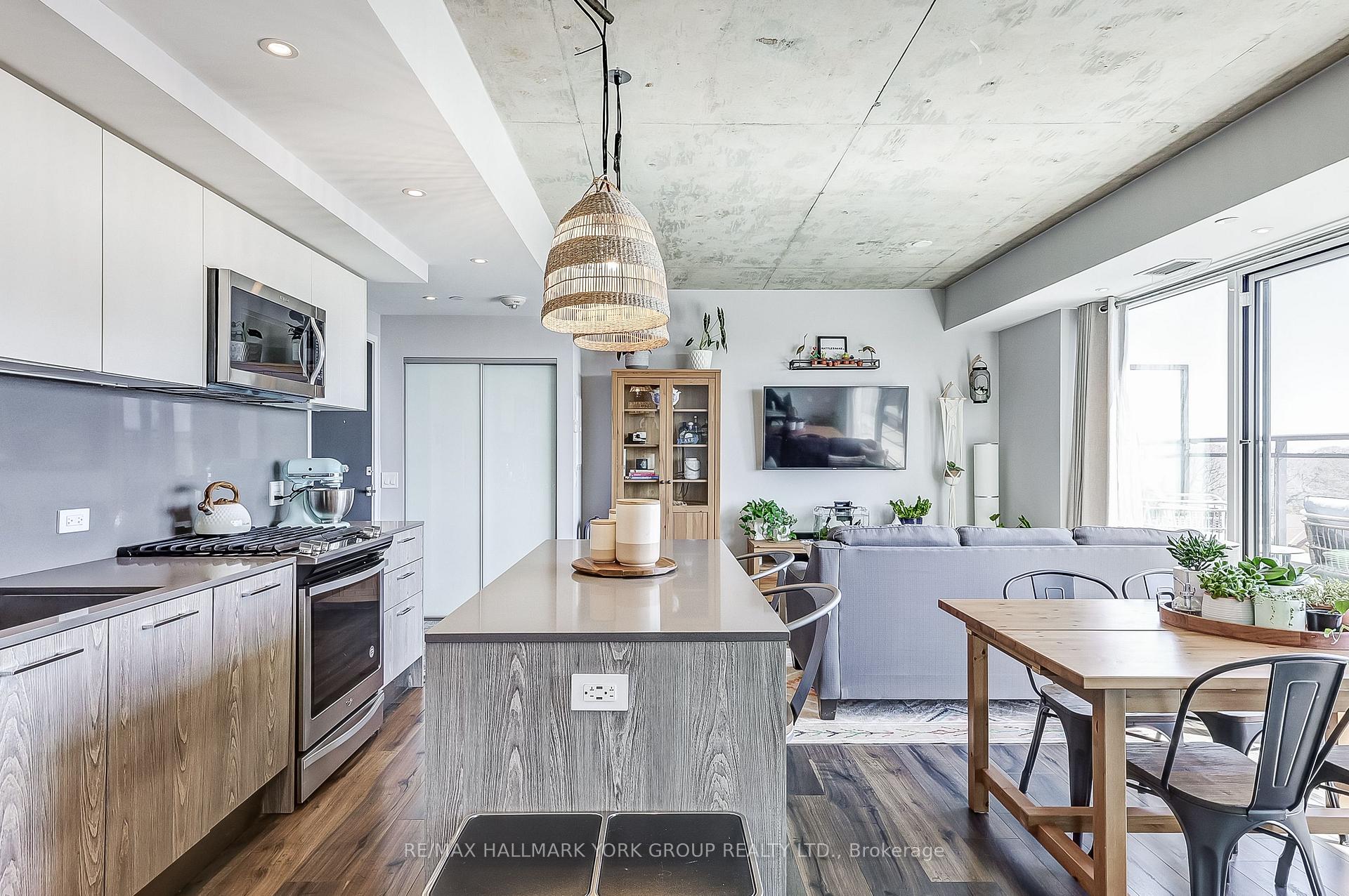 Photo 12 of Unit 601, 665 Kingston Road, Toronto, The Beaches — HOMEH