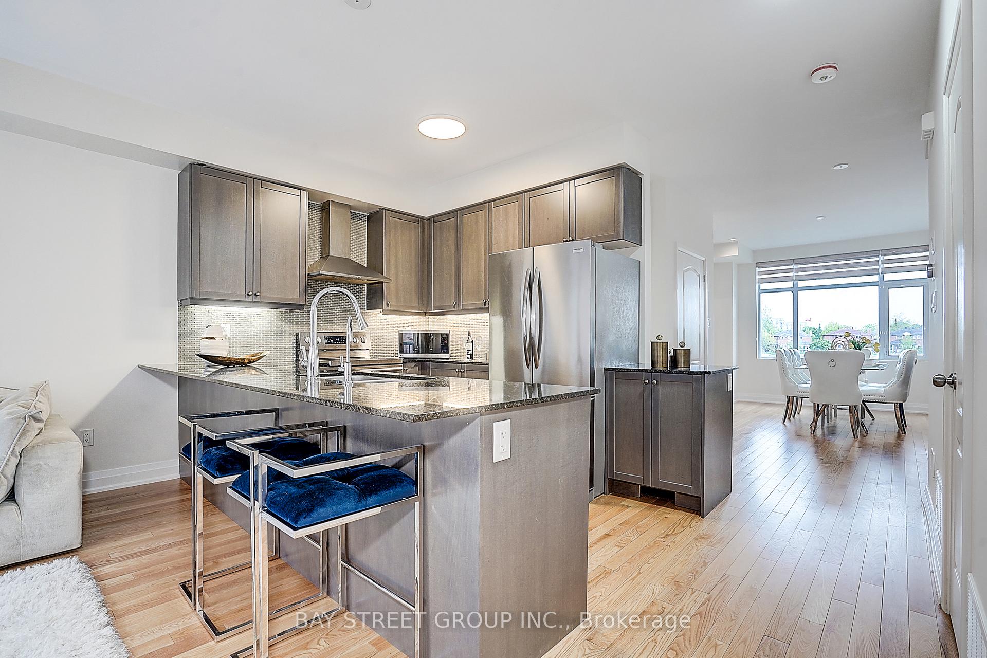 Photo 14 of 22 Teasel Way, Markham, Unionville — HOMEH