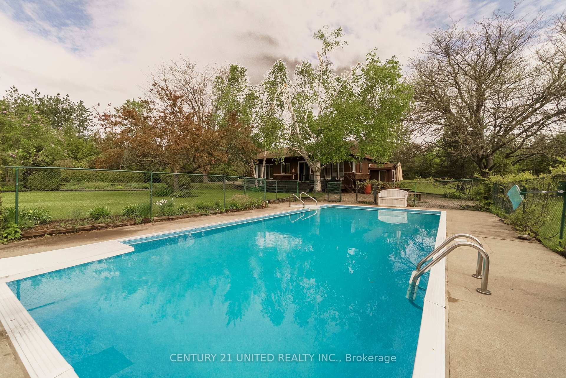 Photo 3 of 201 County Road 4, Douro-Dummer — HOMEH