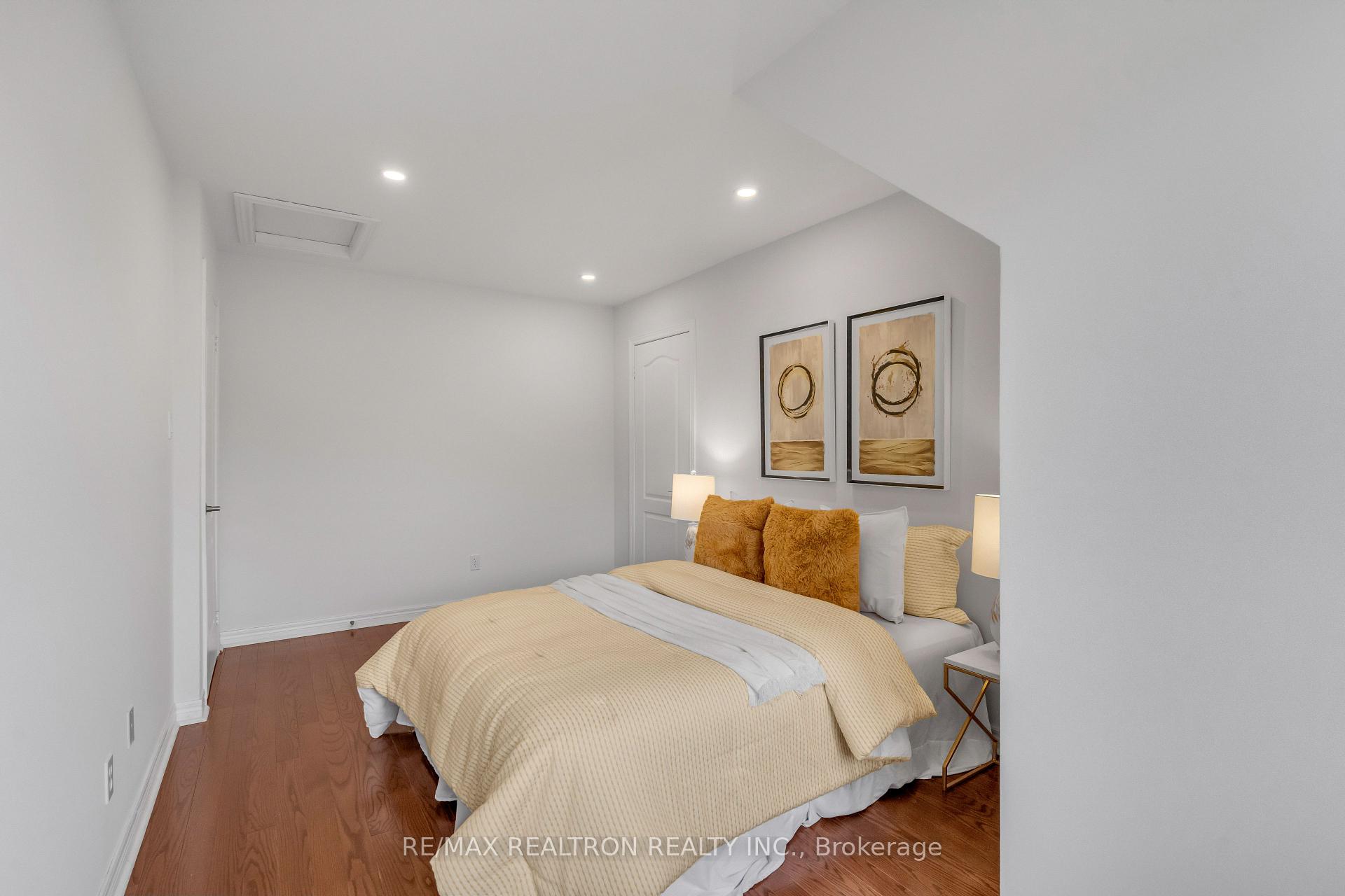 Photo 61 of 15 Chancery Road, Markham, Greensborough — HOMEH