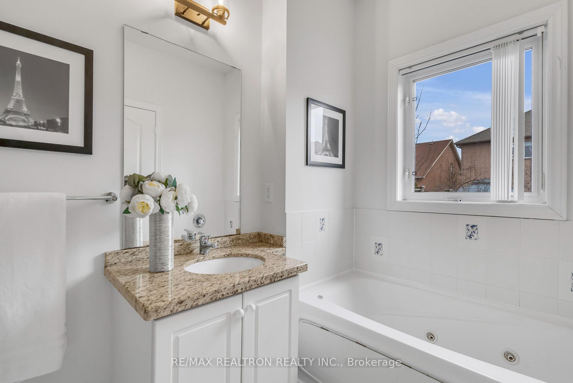 Photo 52 of 15 Chancery Road, Markham, Greensborough — HOMEH