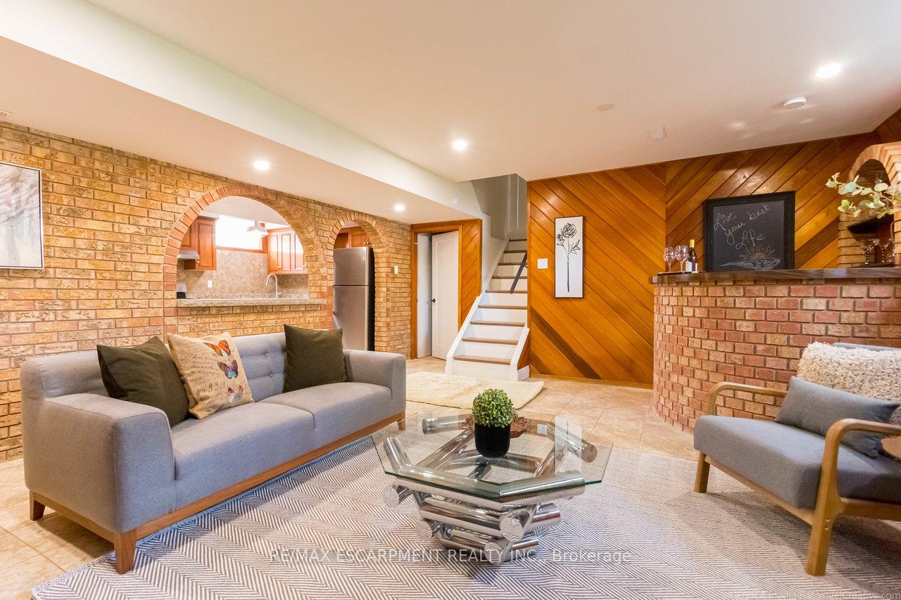 Photo 73 of 30 Donlea Drive, Hamilton, Sherwood — HOMEH