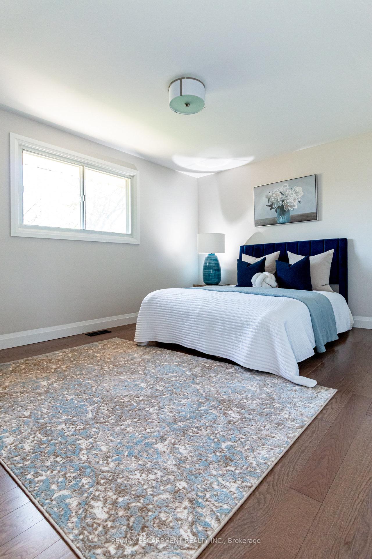 Photo 46 of 30 Donlea Drive, Hamilton, Sherwood — HOMEH