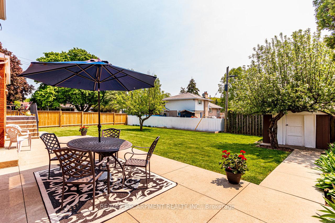 Photo 92 of 30 Donlea Drive, Hamilton, Sherwood — HOMEH