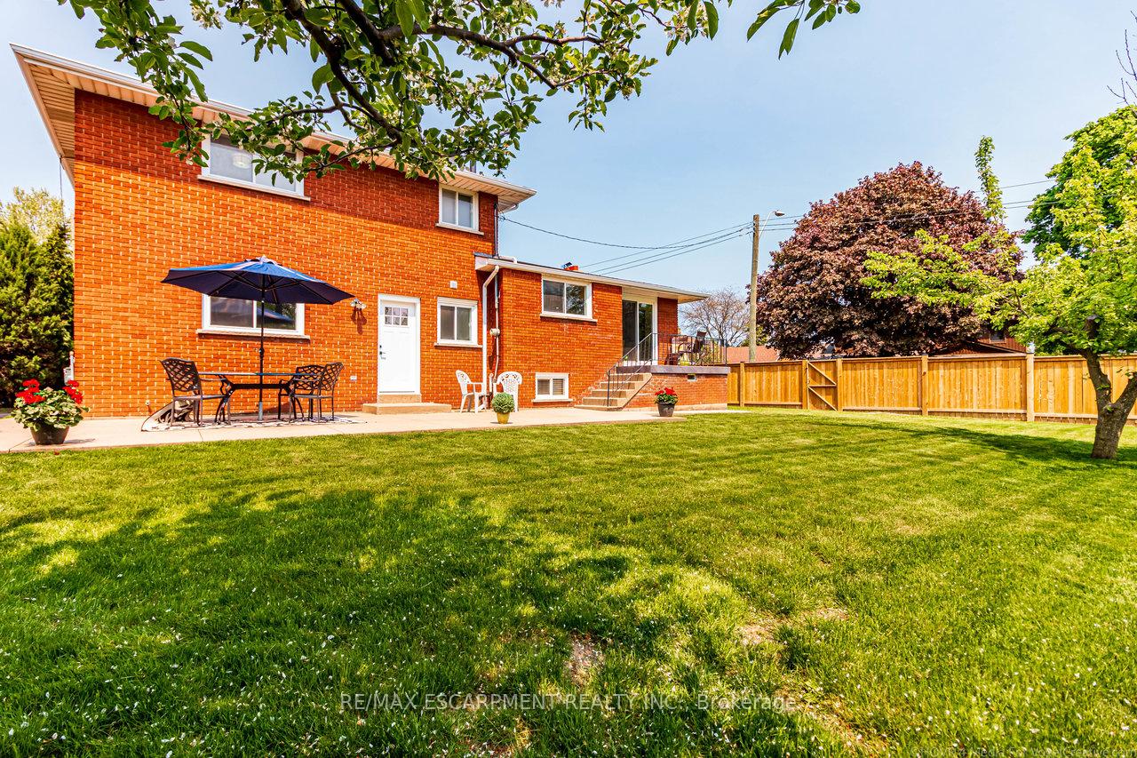 Photo 93 of 30 Donlea Drive, Hamilton, Sherwood — HOMEH