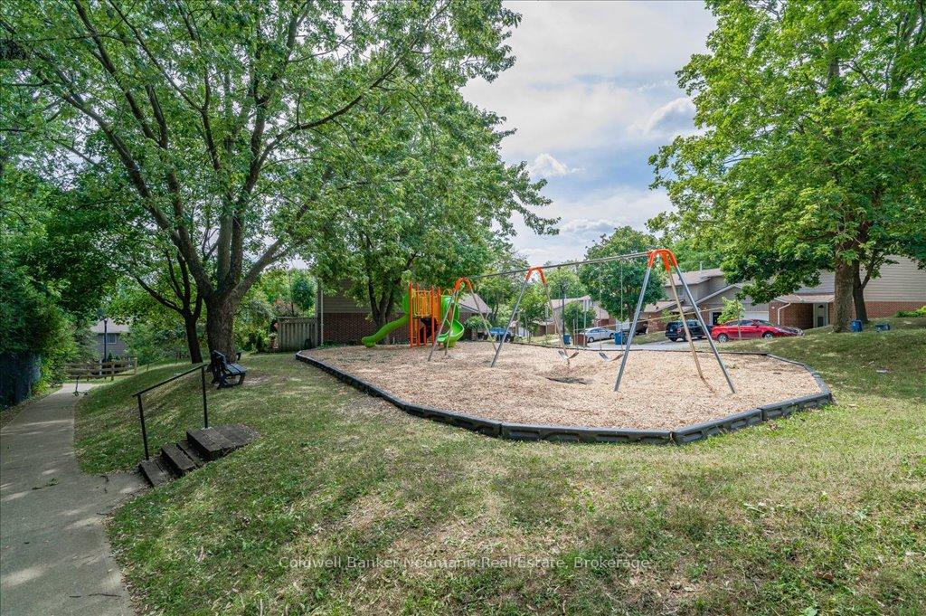 Photo 23 of Unit 15, 16 Hadati Road, Guelph, Grange Road — HOMEH
