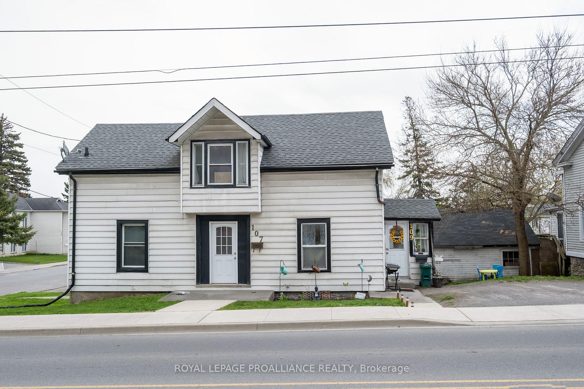 Front of 107-109 King Street