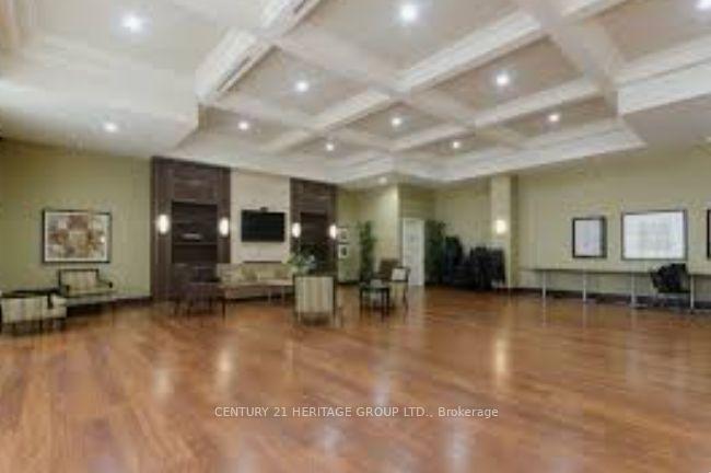 Photo 3 of Unit 416, 30 North Park Road, Vaughan, Beverley Glen — HOMEH