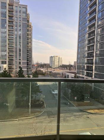Photo 5 of Unit 416, 30 North Park Road, Vaughan, Beverley Glen — HOMEH