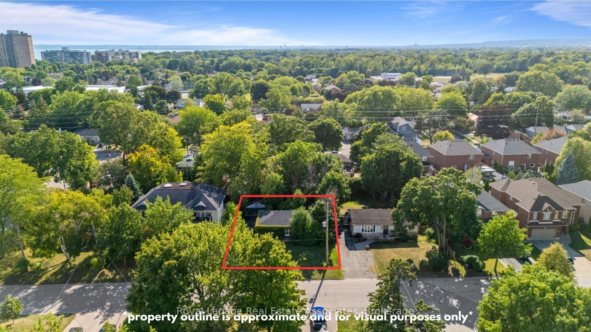 Photo 3 of 178 Boxley Road, Burlington, Appleby — HOMEH