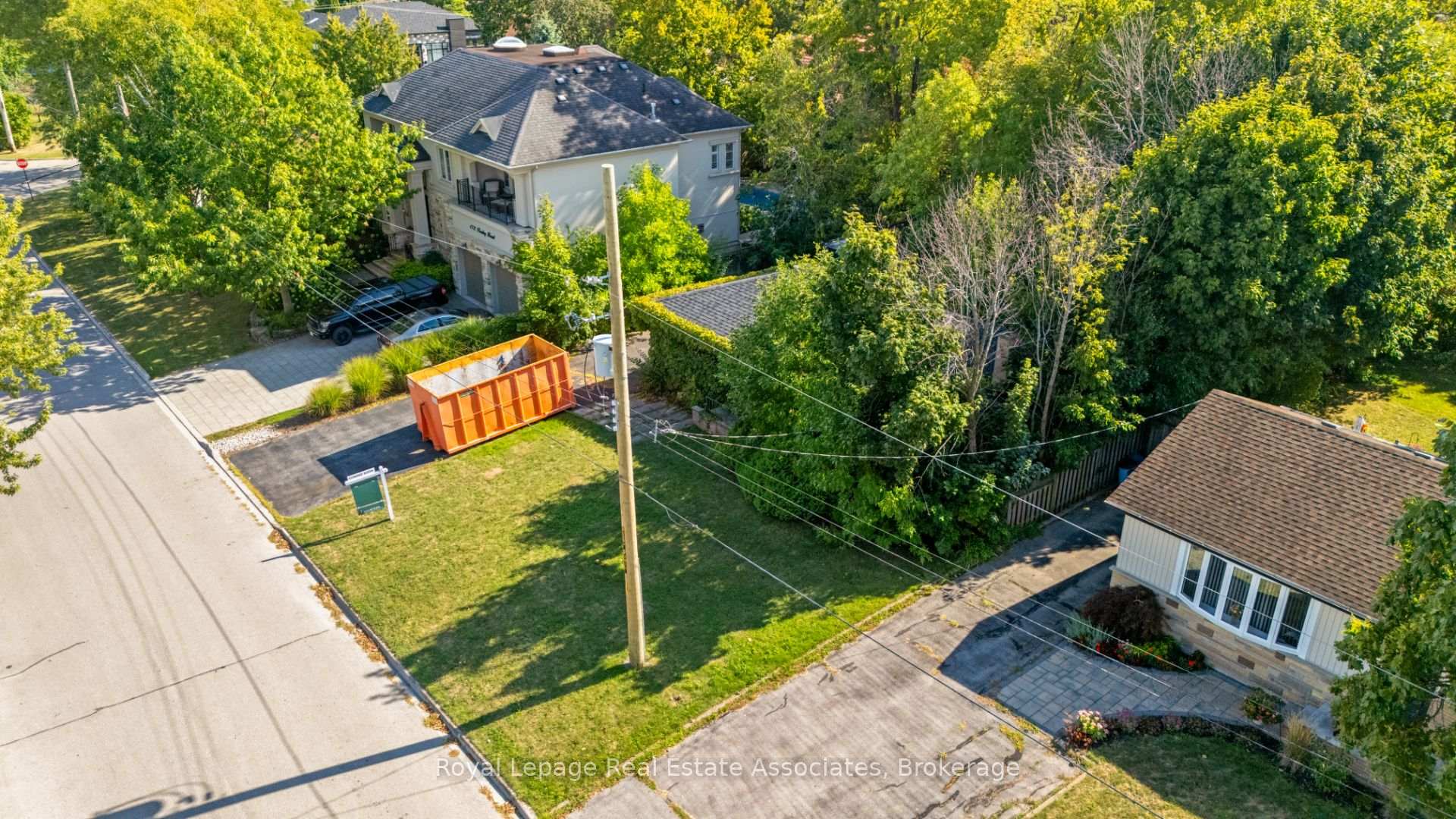 Photo 12 of 178 Boxley Road, Burlington, Appleby — HOMEH