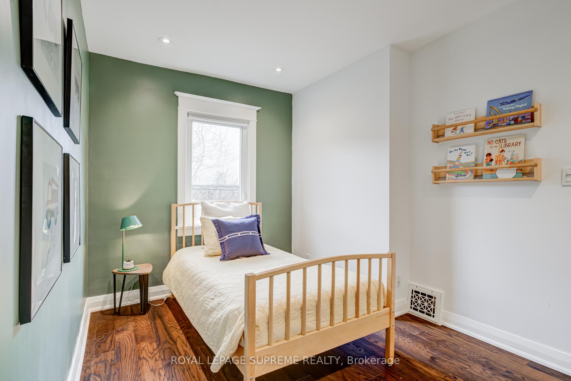 Photo 29 of 36 Walpole Avenue, Toronto, Greenwood-Coxwell — HOMEH