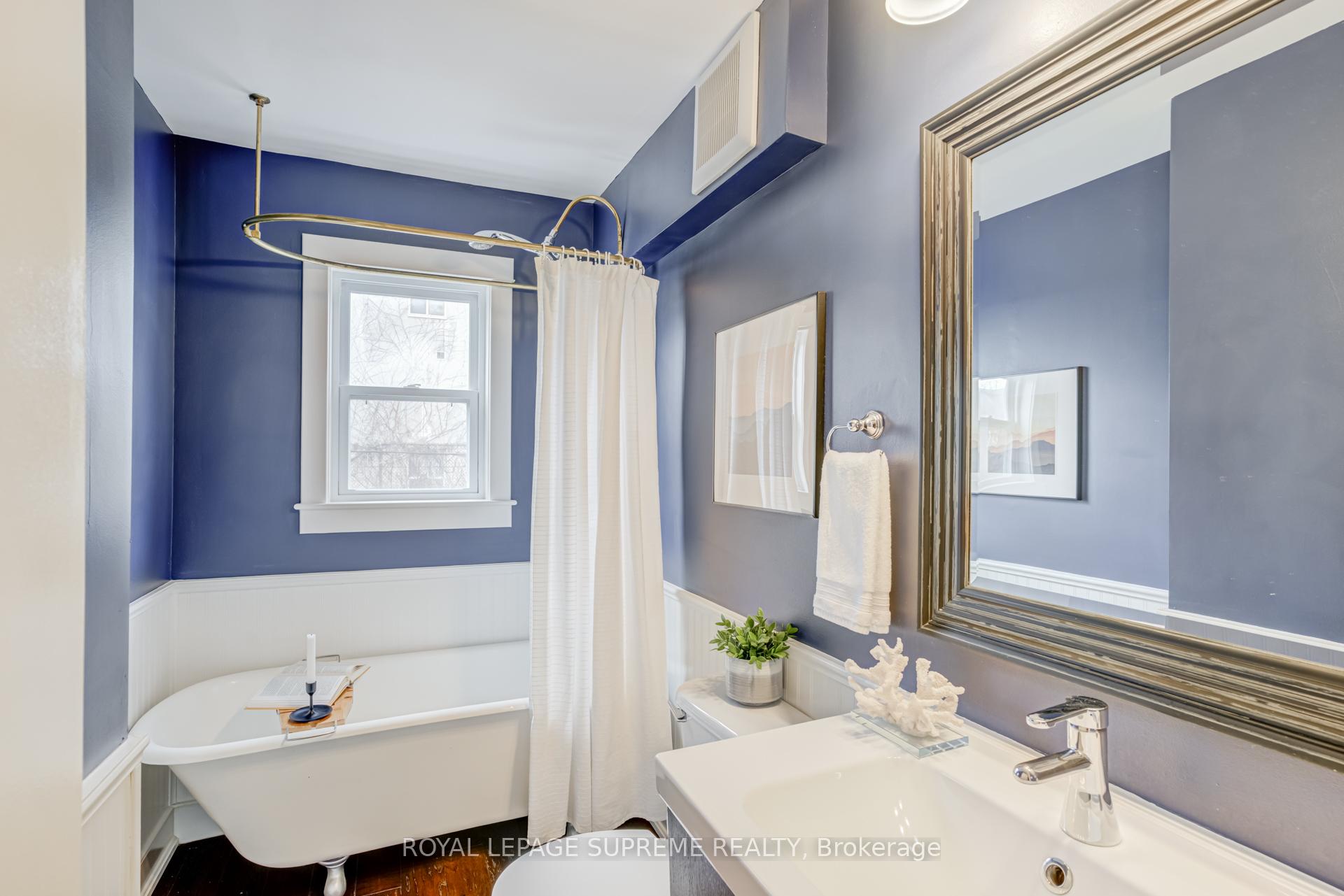 Photo 31 of 36 Walpole Avenue, Toronto, Greenwood-Coxwell — HOMEH