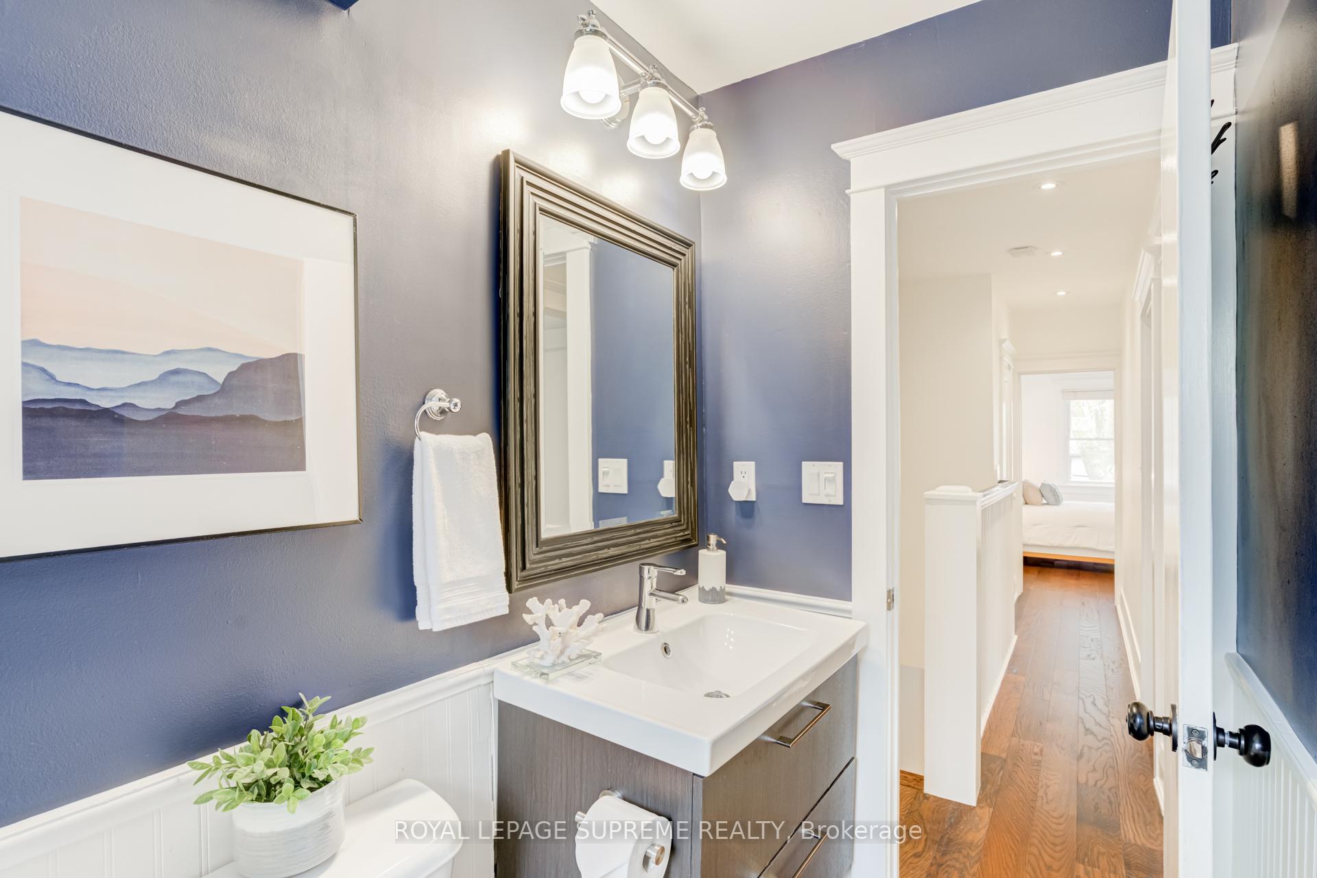 Photo 32 of 36 Walpole Avenue, Toronto, Greenwood-Coxwell — HOMEH