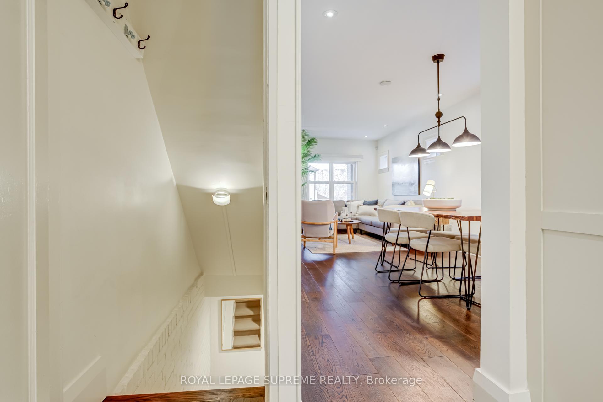 Photo 33 of 36 Walpole Avenue, Toronto, Greenwood-Coxwell — HOMEH