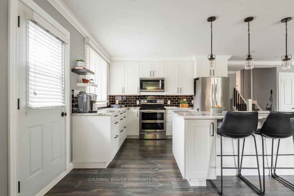Photo 10 of 75 Mountbatten Drive, Hamilton, Rolston — HOMEH